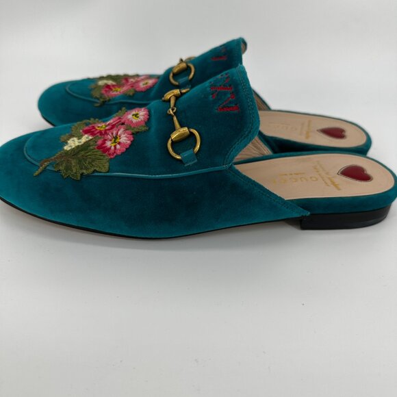 Gucci Velvet Floral Embroidered Princetown Slippers, Size 39.5 - Picture 4 of 10